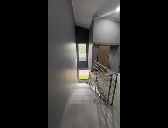 3 BEDROOM APARTMENT FOR SALE IN RUSTENBURG CENTRAL